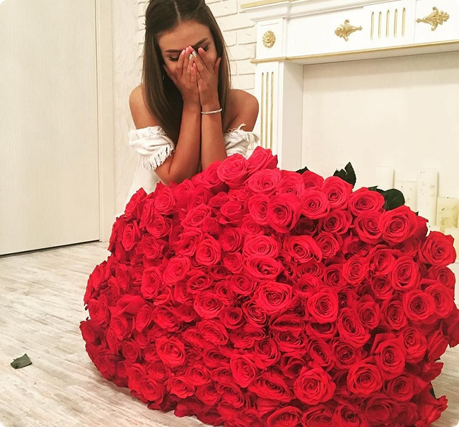 Где найти богатого спонсора | SugarDaddy